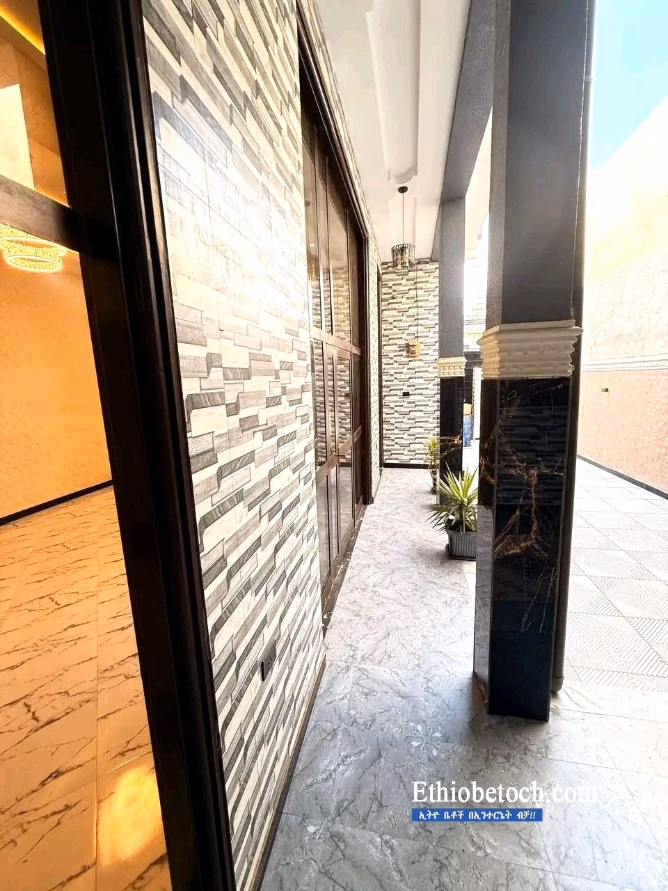 House for sale photo 2