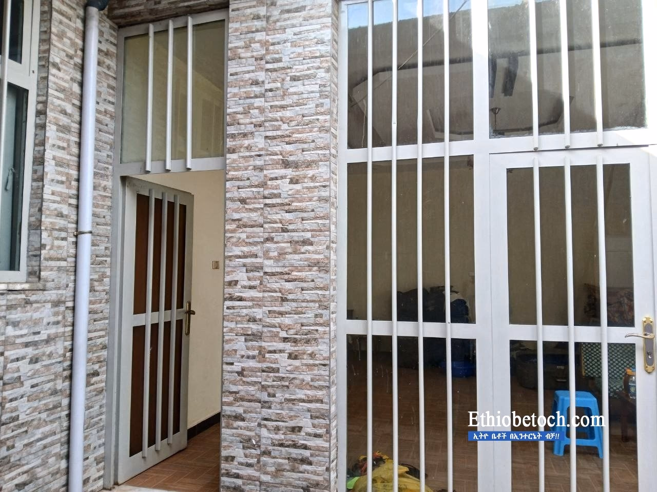 House for sale photo 2
