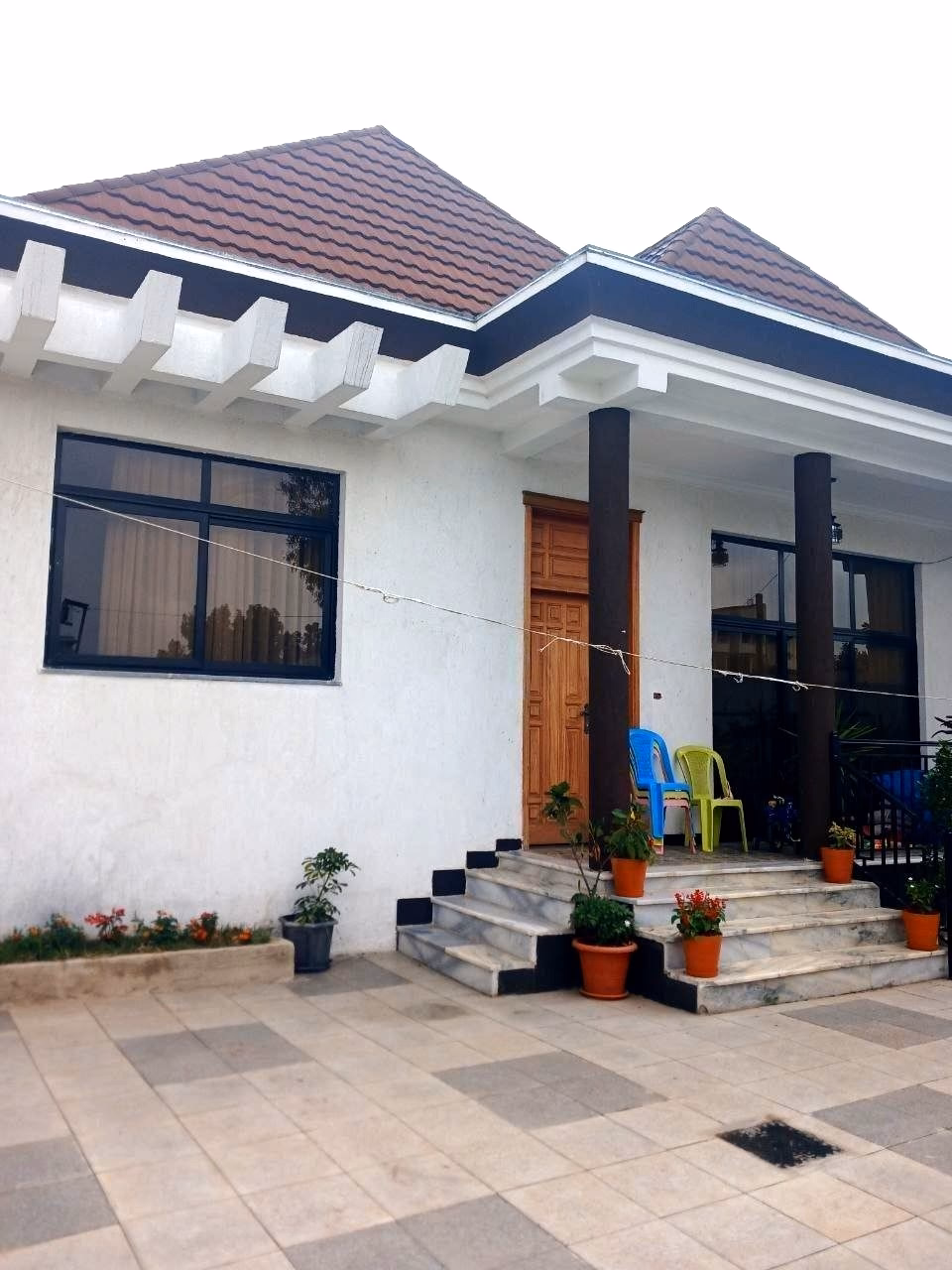 Villa house for sale in Summit photo 1
