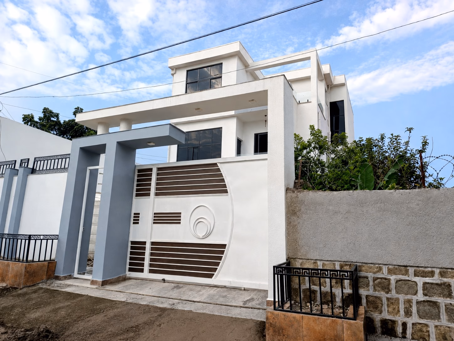 G 2 house in Wosen for sale photo 1