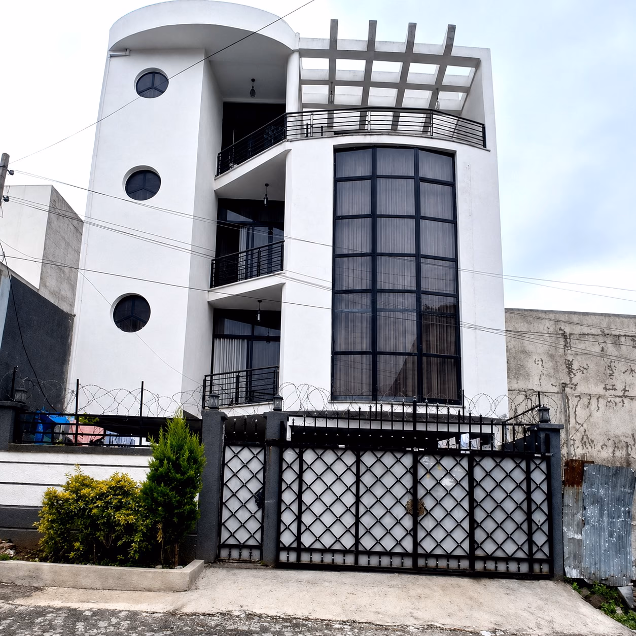 G+ 3 house for sale at Ayat photo 1