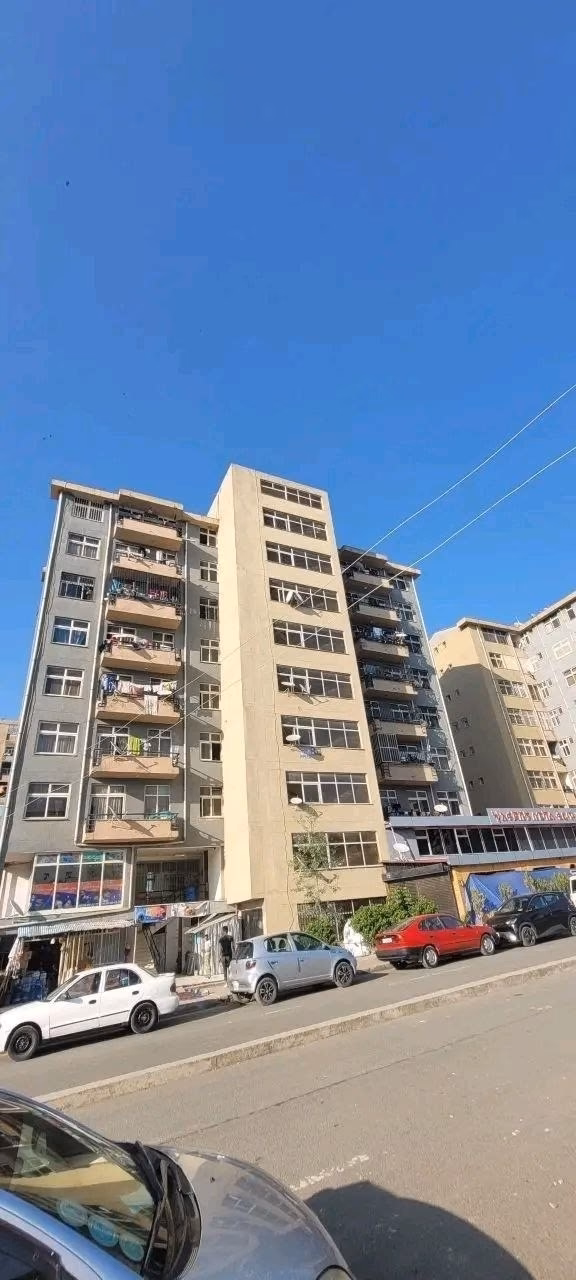 የሚሸጥ 40/60 ቤት አያት ሳይት 4