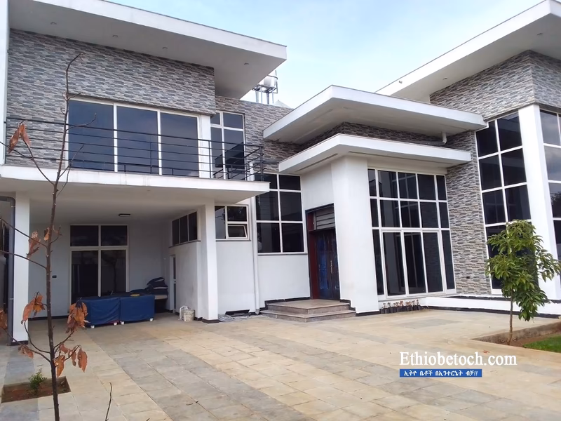 G+1 house for sale near to Summit 72
