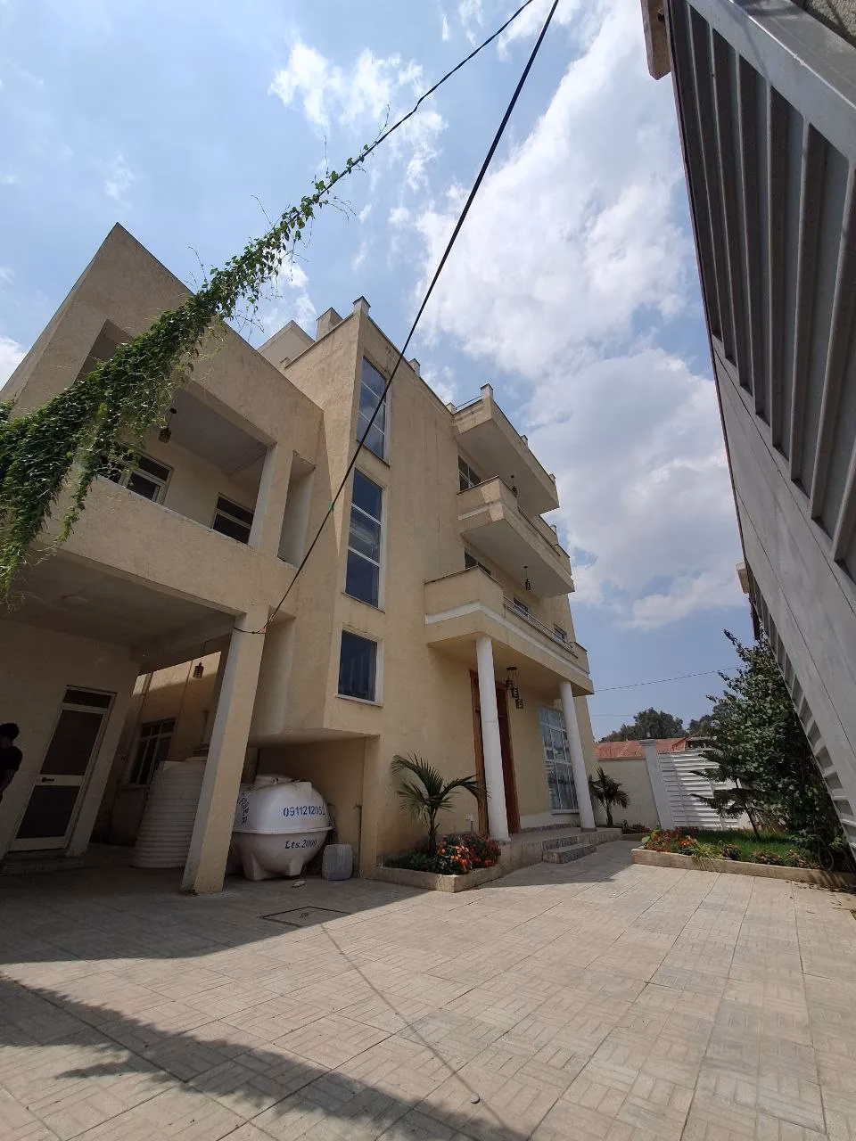 Modern G+3 House For Sale in Kebena ,Addis Ababa Ethiopia photo 1