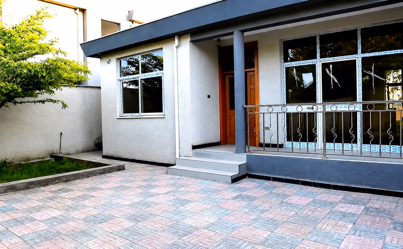 Villa for sale